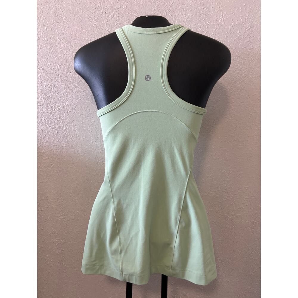 Lululemon Tank Top Racer Back Size 4 Green